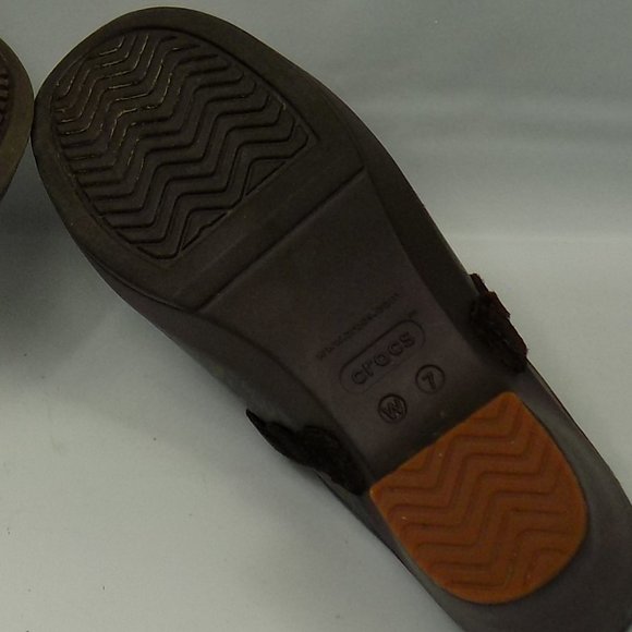 Crocs Sarah Flower Graphic Print Clog 203764-255 Women's Size 7 - Picture 12 of 15